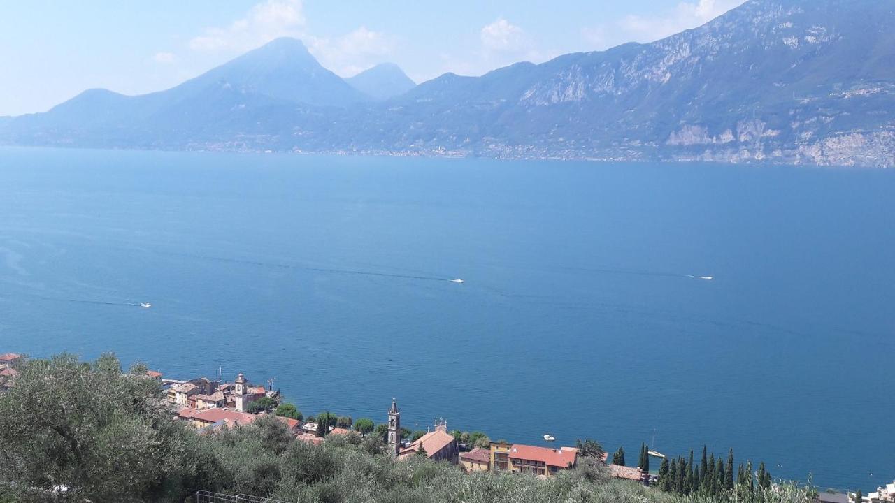 Agricampeggio Relax Maxicaravan Castelletto Di Brenzone Exterior photo